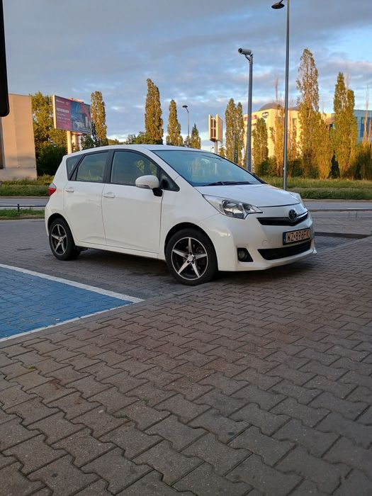 Toyota Verso S 2012 r. 1,4 D4D