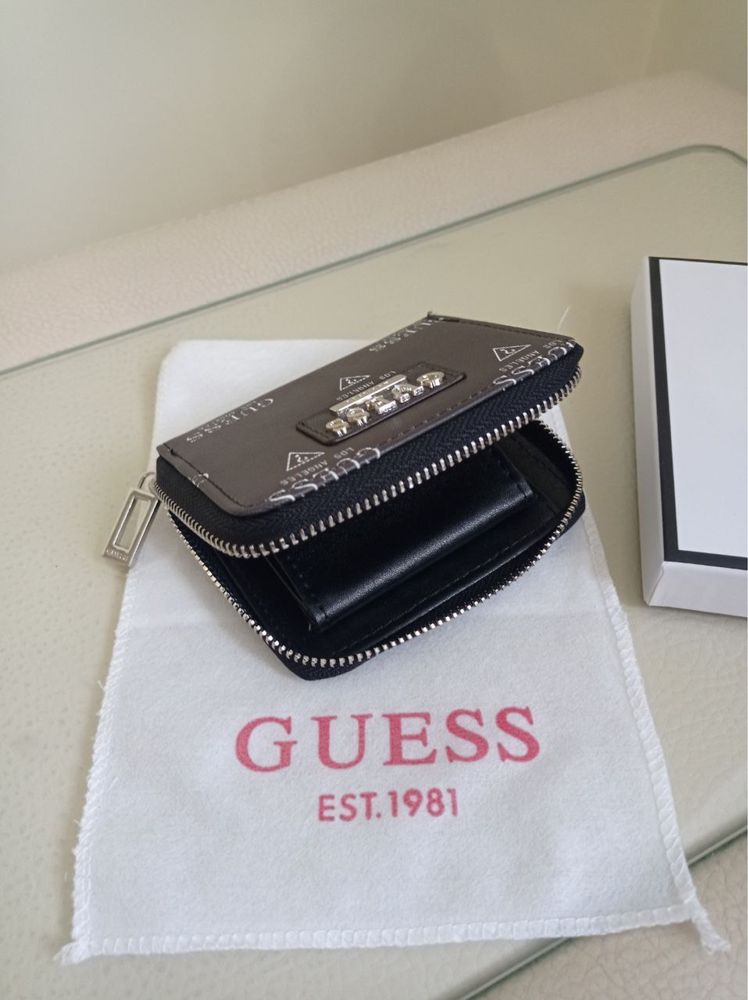 Стильний гаманець кошелек Guess