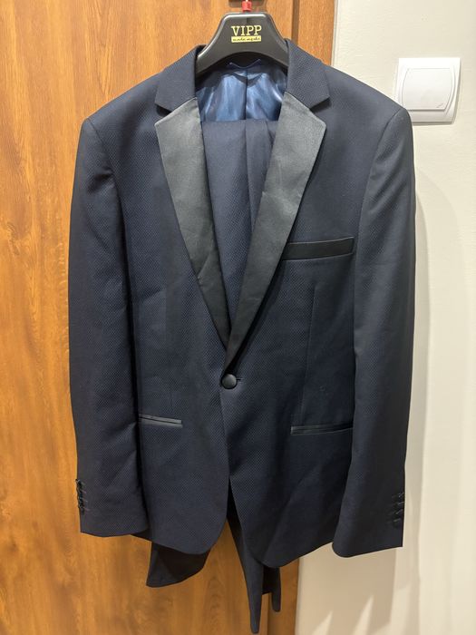 Sprzedam garnitur ślubny 48M. 176/96/86