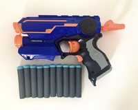 Nerf Firestrike com 10 balas