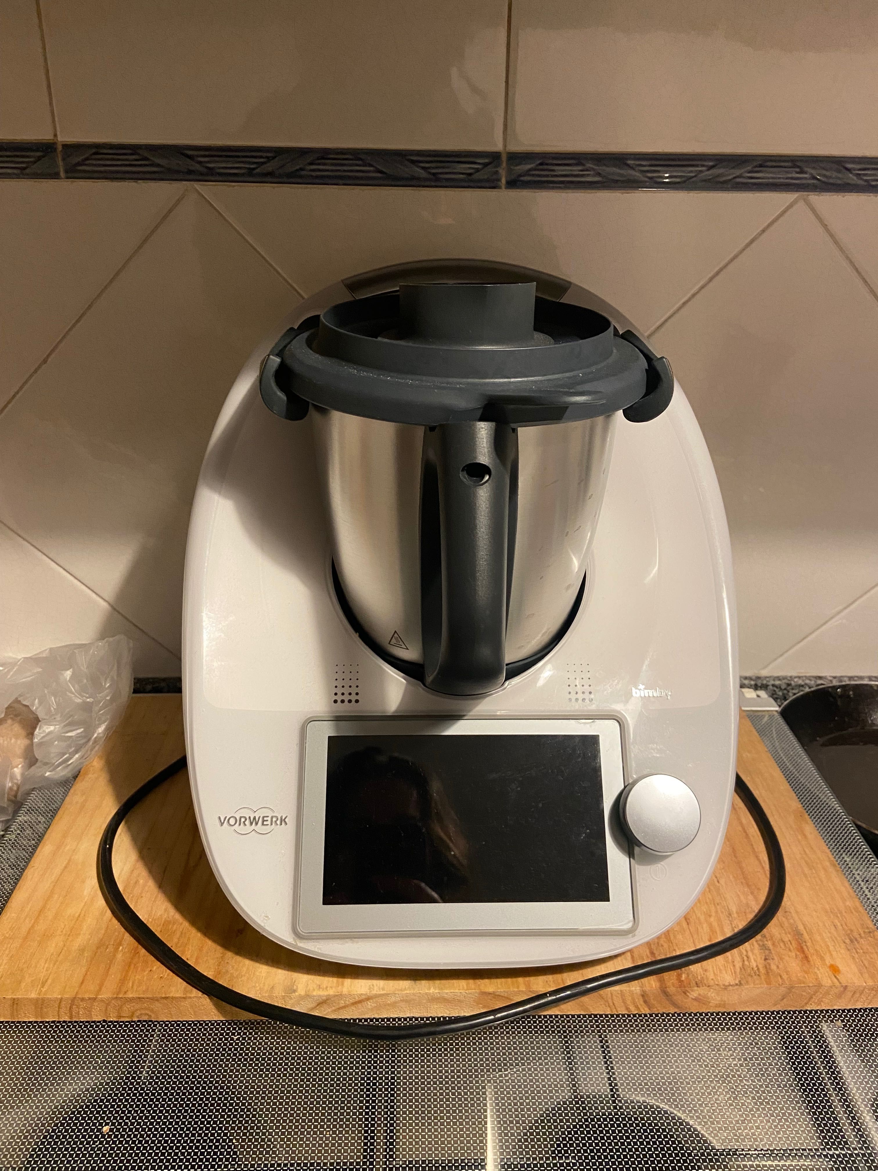 Vendo bimby tm6 em ótimo estado