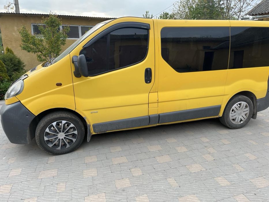 Продається бус в хорошому стані