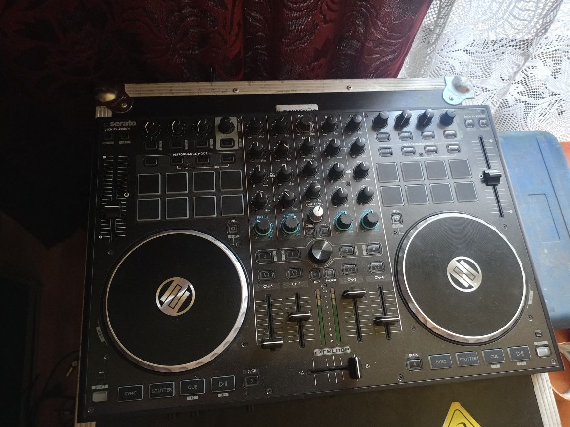 Konsola Dj Reloop terminalmix8