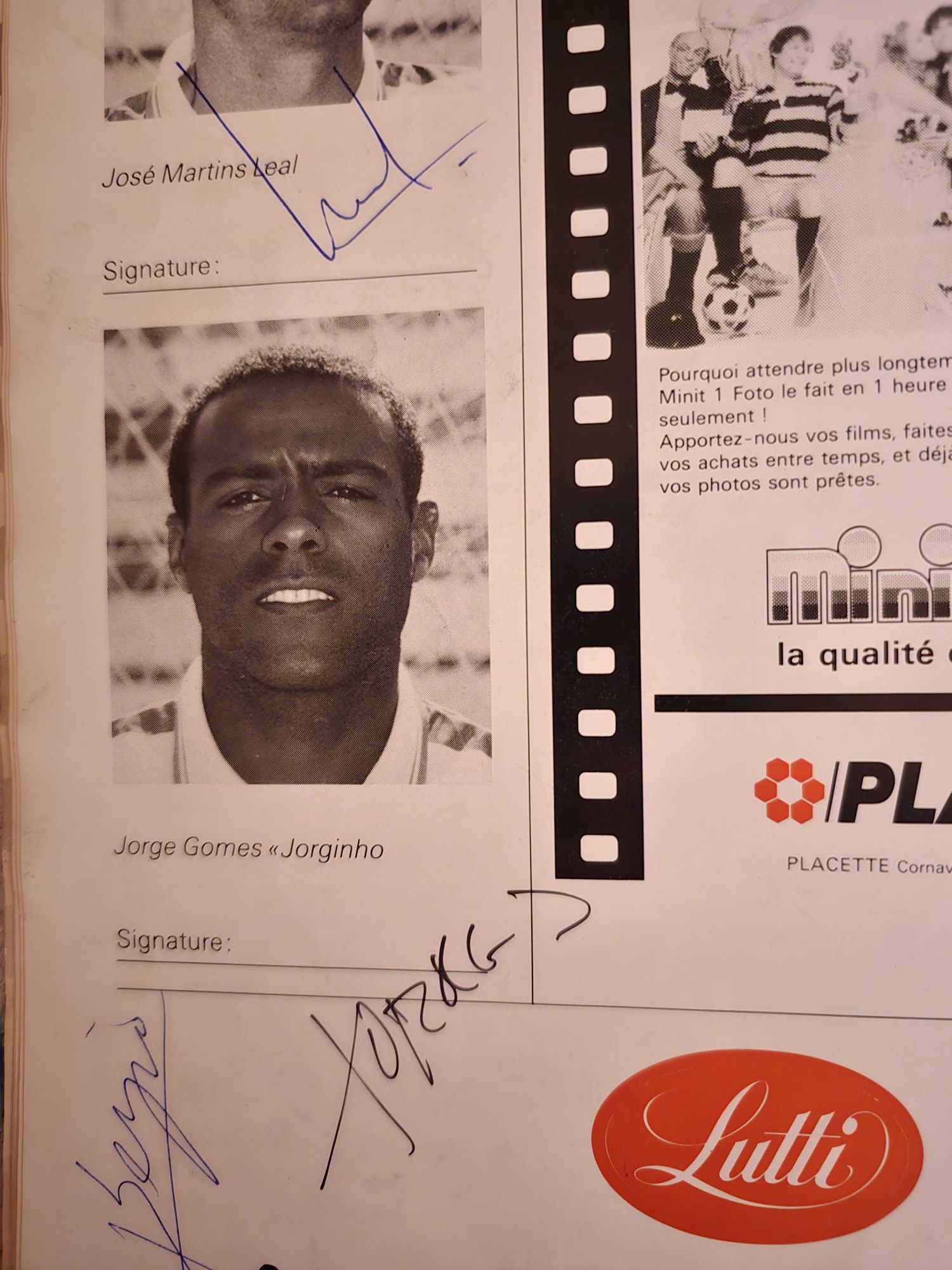 Revista com autógrafos jogadores Sporting CP