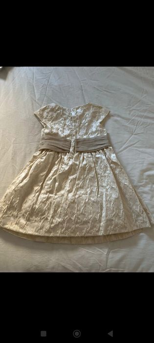 Vestido de criança cor pérola (9 anos)