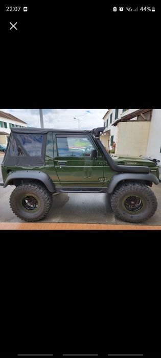 Suzuki samurai ler discrição