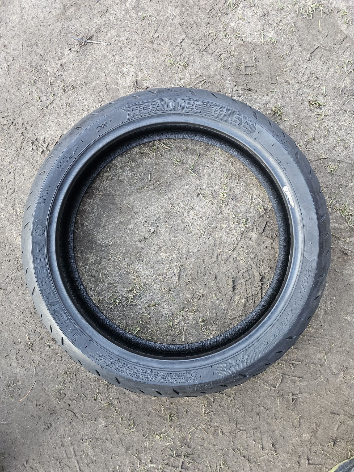 Metzeler RoadTec Q1 120/70R17 Dot 0923 Nr.1123