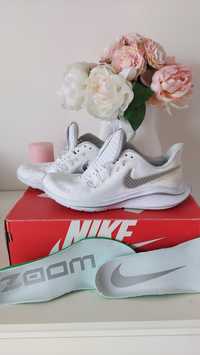 Nike Zoom Vomero 14