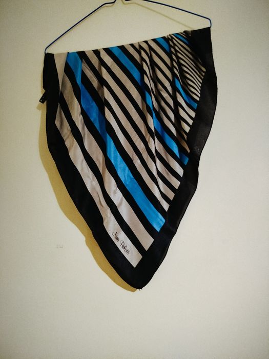 Хустинка жіноча Nina Belotti