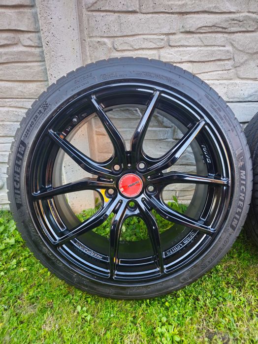 Felgi Rays Gram Lights 57 FX 18" 5x114.3 7,5J ET 52