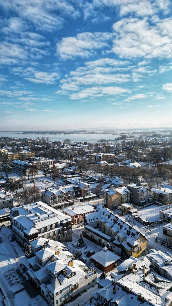 Usługi  dronem 4k Zdjęcia Filmowanie  i fotografia. Fb Aero Look.