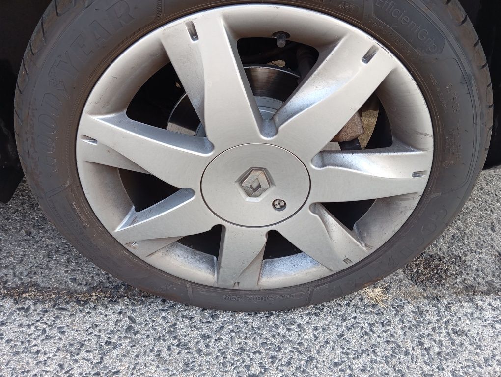 Renault Megane 2006 DCI ¹⁰⁵CV aceito trocas