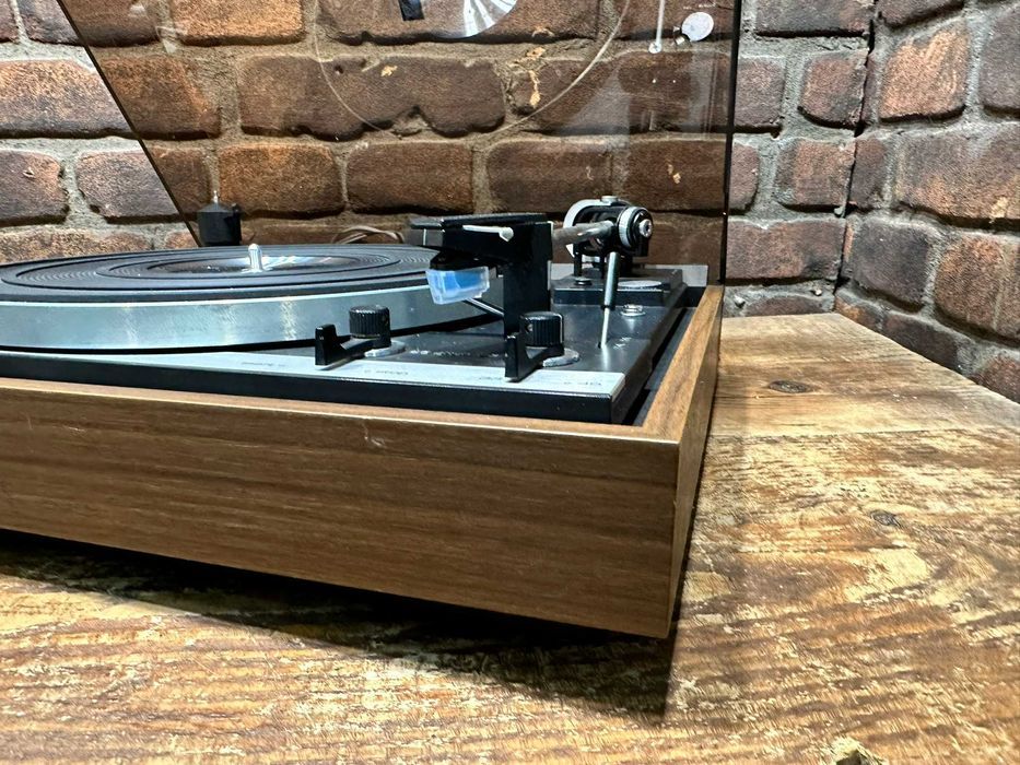 Gramofon Dual 701