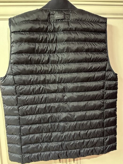 Жилет чоловічий GANT original XL синього кольору
