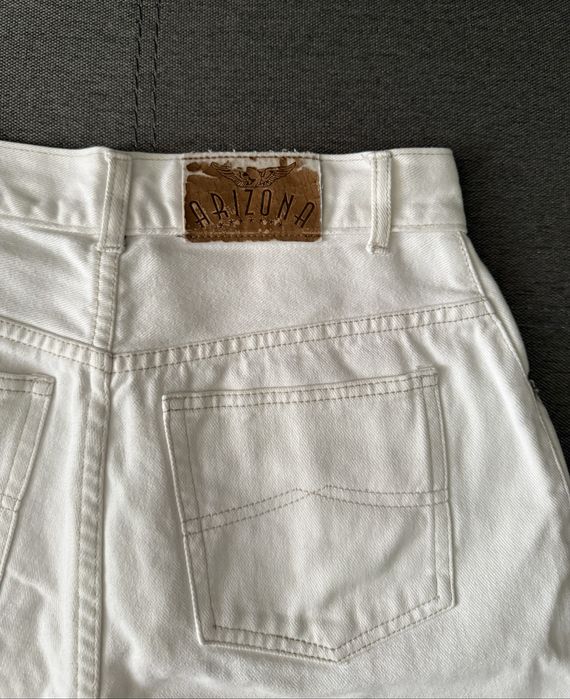 Вінтажні, білі джинси mom