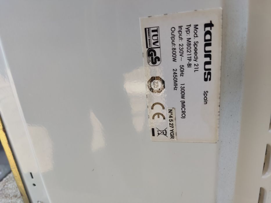 Microondas Taurus Speedy 21L para venda de peças