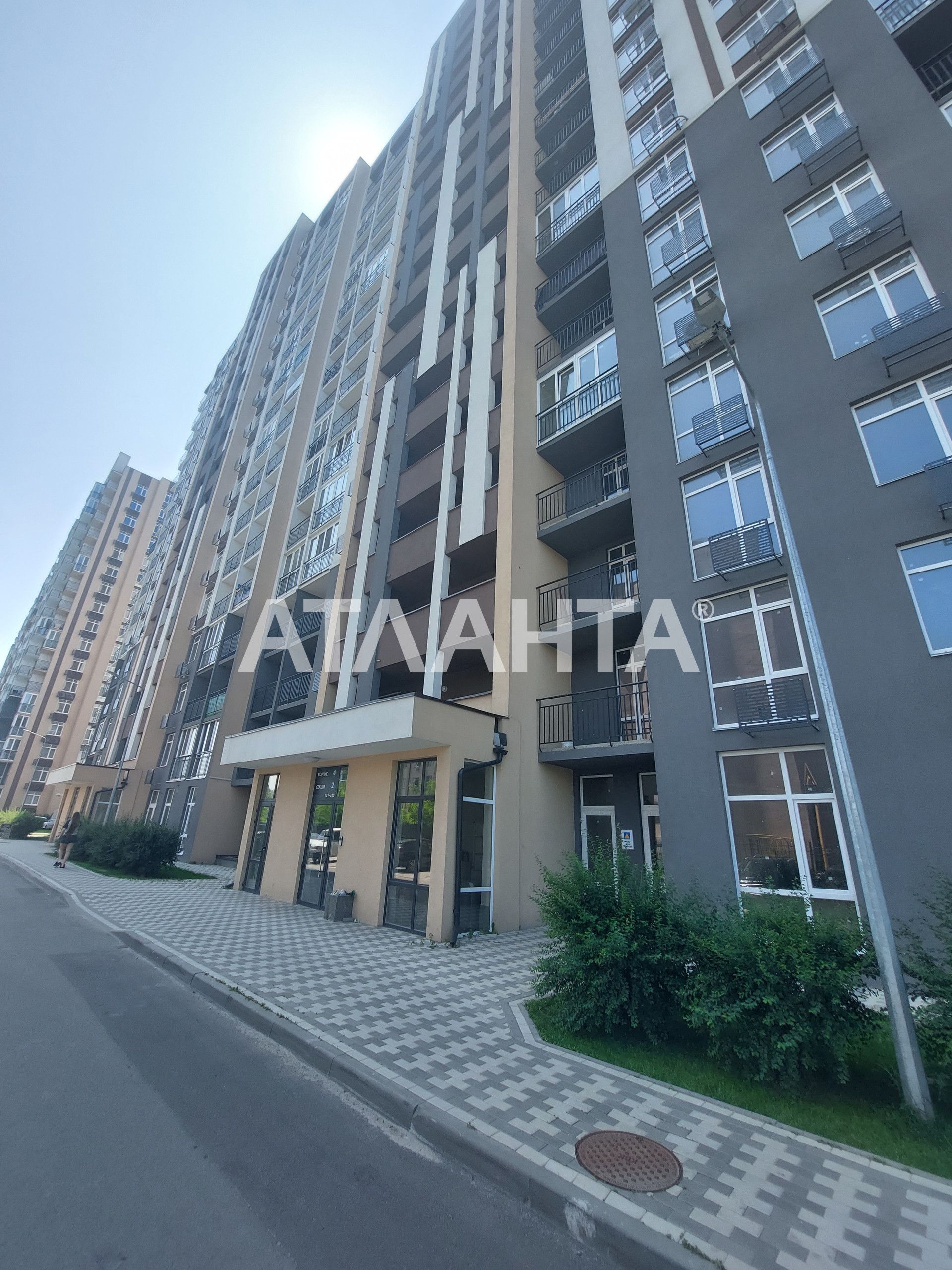 1к Кришталеві джерела  єОселя