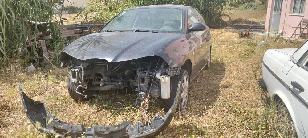 Seat Ibiza 6l SEM MOTOR