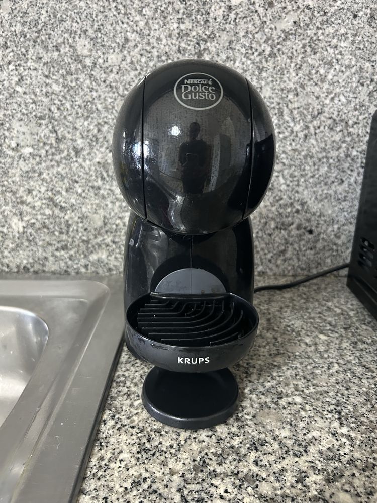 Maquina cafe dolce gusto