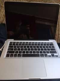 MAC 13 pro laptop