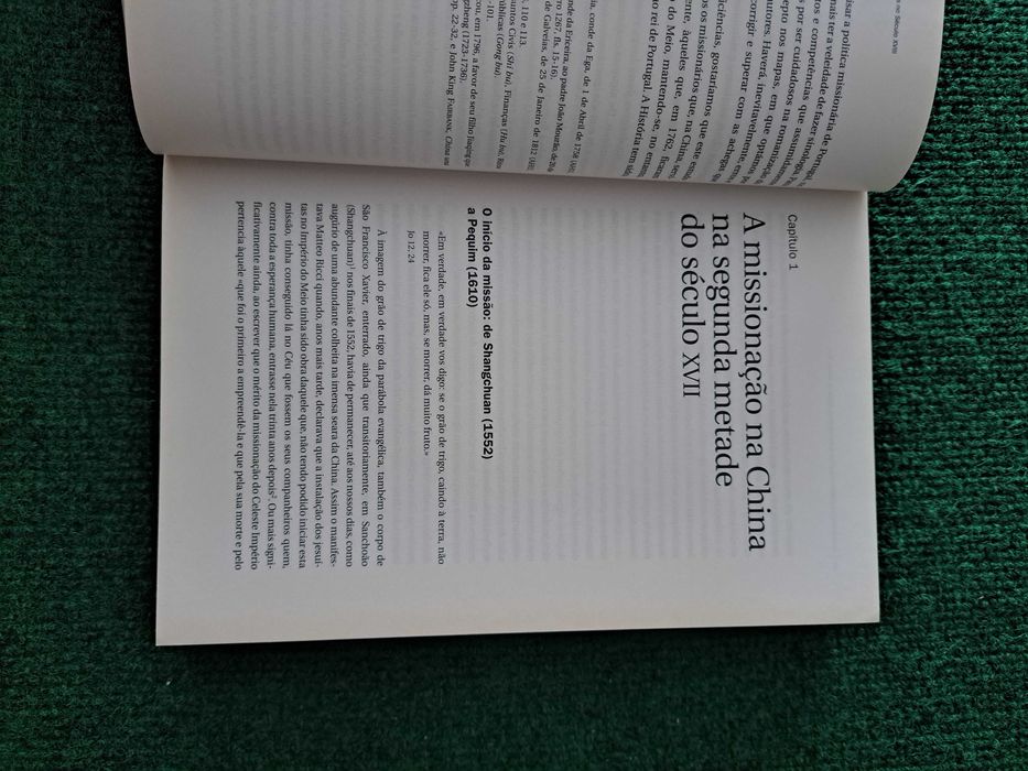 Entre a Cruz e o Dragão - A. M. Martins do Vale