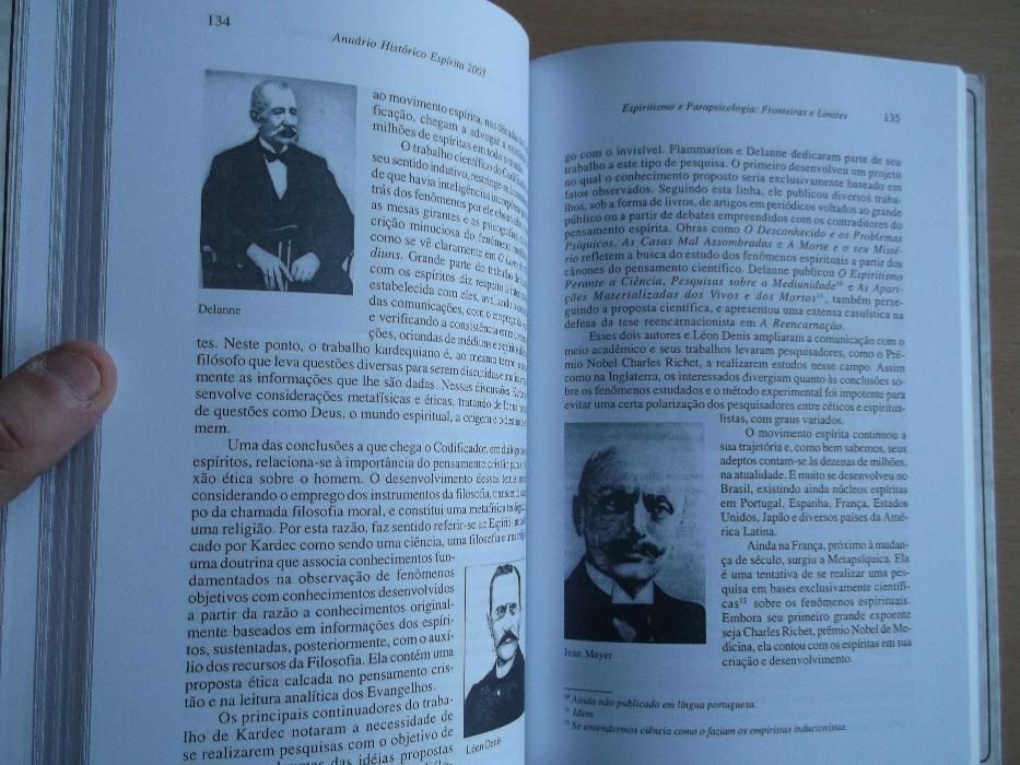 Anuário Histórico Espírita (2003) de Eduardo Carvalho Monteiro