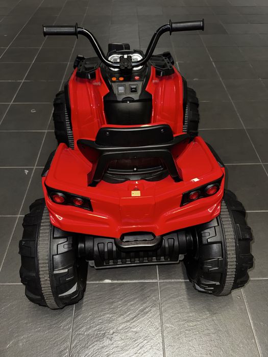 Moto 4 eletrica para criança