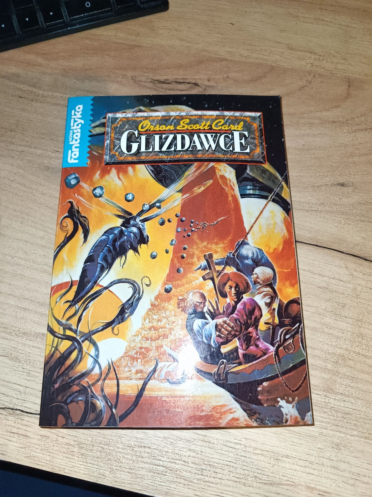 Glizdawce- Ordon Scott Card