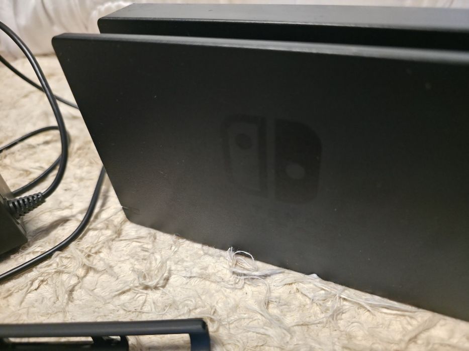 konsola Nintendo Switch OLED gry etui pokrowiec karta pamięci zestaw