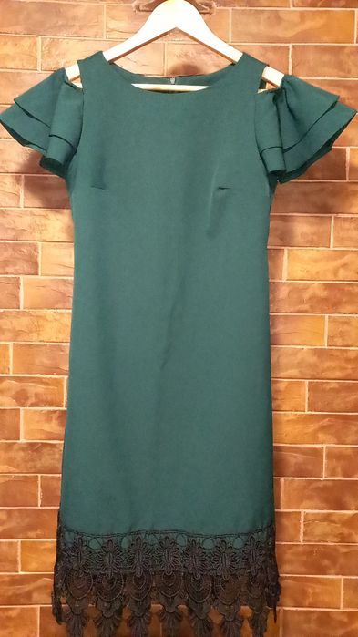 Жіноче плаття розміру S