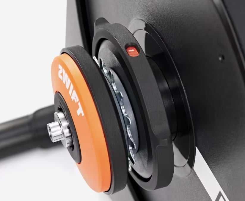 Rolo de Treino de Bicicleta D100 com "Zwift Cog and Click"