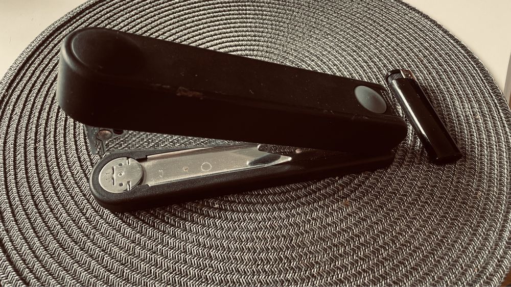 Zszywacz biurowy Eagle na 50 kartek