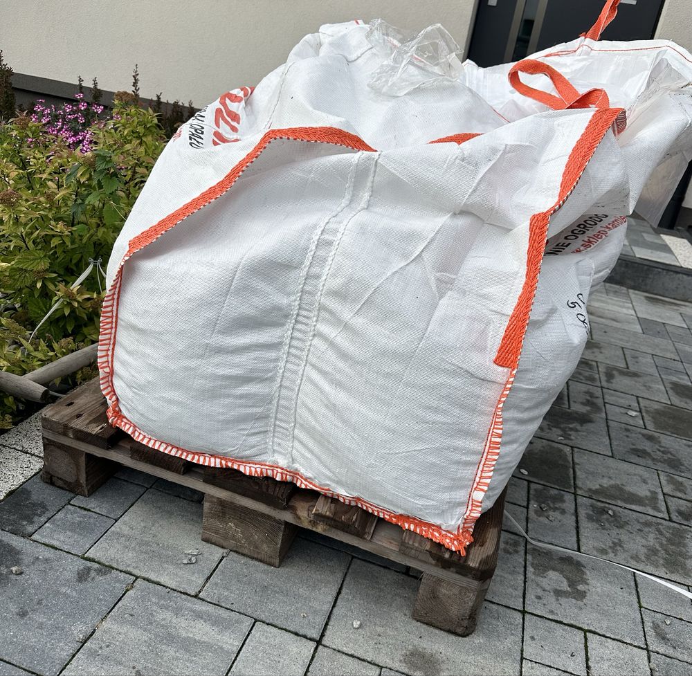 Grys kamień Dalmatyńczyk Granitowy w Big Bag-u