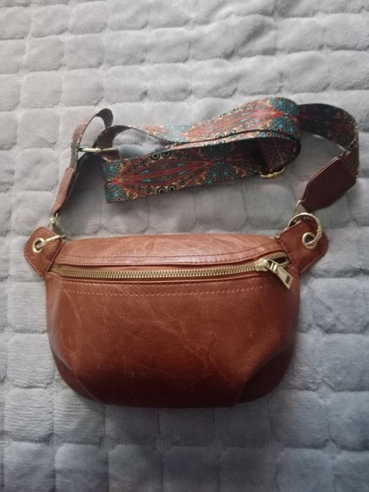 Torebka nerka brązowa