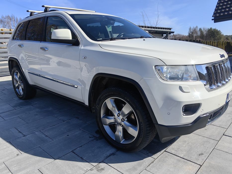 Jeep grand cherokee 3.0 OVERLAND  240koni 2011r