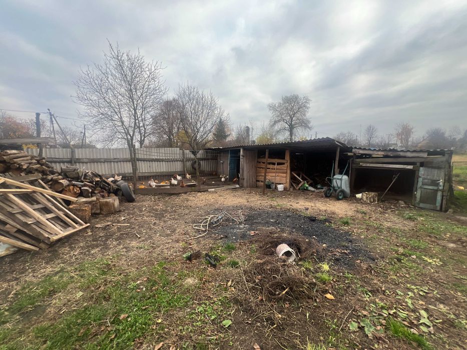 Продам 2кім будинок в селі Селище