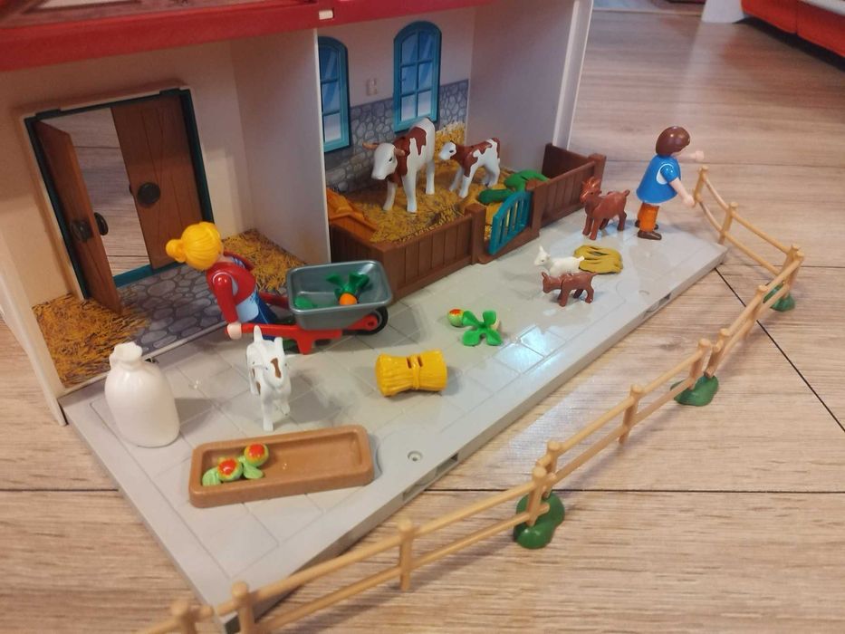 playmobil domek farma