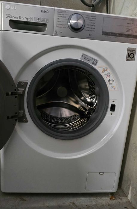 Máquina de lavar e secar roupa LG F4DV9510P2W, 10,5/7 kg WiFi