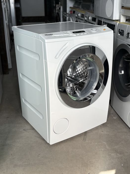 Пральна машина Miele W 4145 — легенда німецької якості, SoftCare, LED