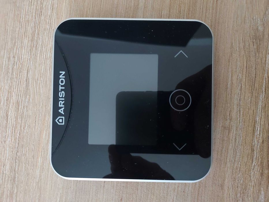 Ariston cube s net NOWY czarny sterow ik