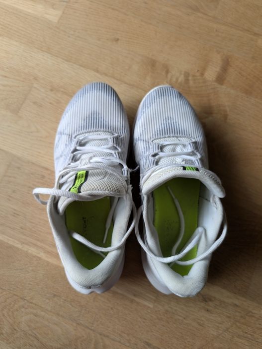 Buty Under Armour r.42