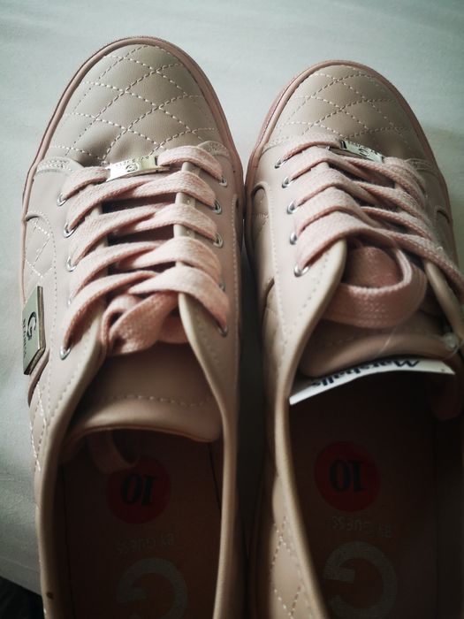 Nowe buty GUESS z USA rozmiar 10, 42 europejskie