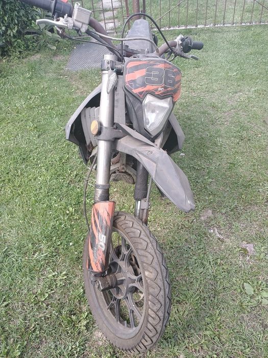 Apollo cross Super Moto mały przebieg 354km stan nieznany