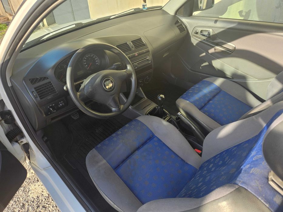 Vendo Ibiza ou troco por mota