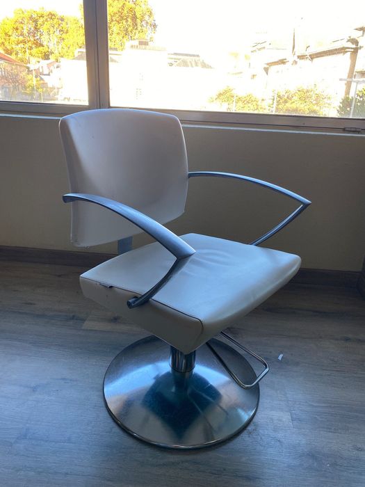 4 cadeiras de cabeleireiro