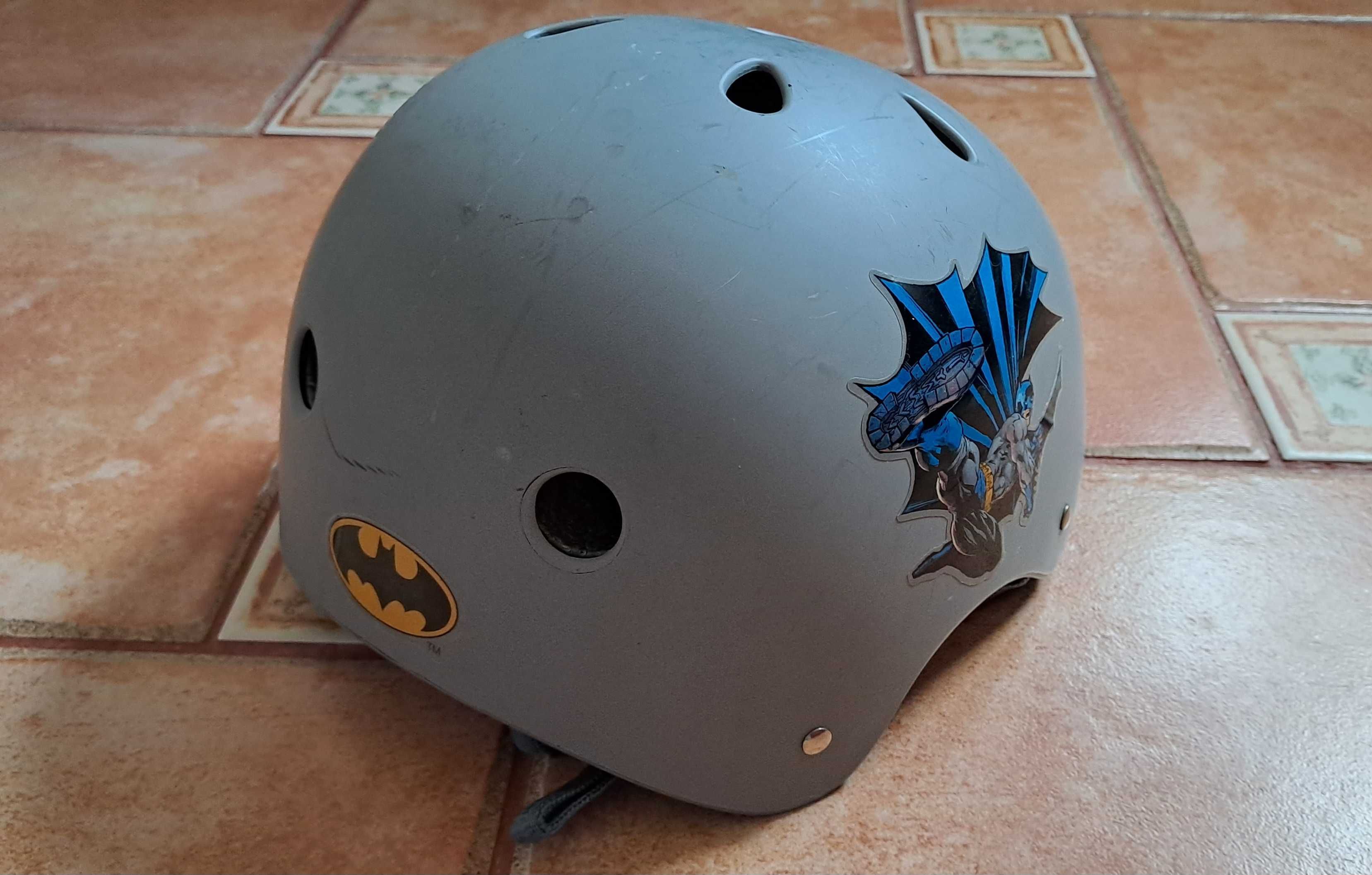 Kask dziecięcy rowerowy Batman 52 54 56 hulajnoga deskorolka rolki