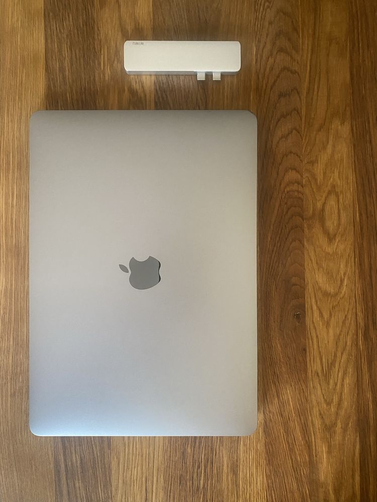 macbook air m1 8/256 gb  состояние!