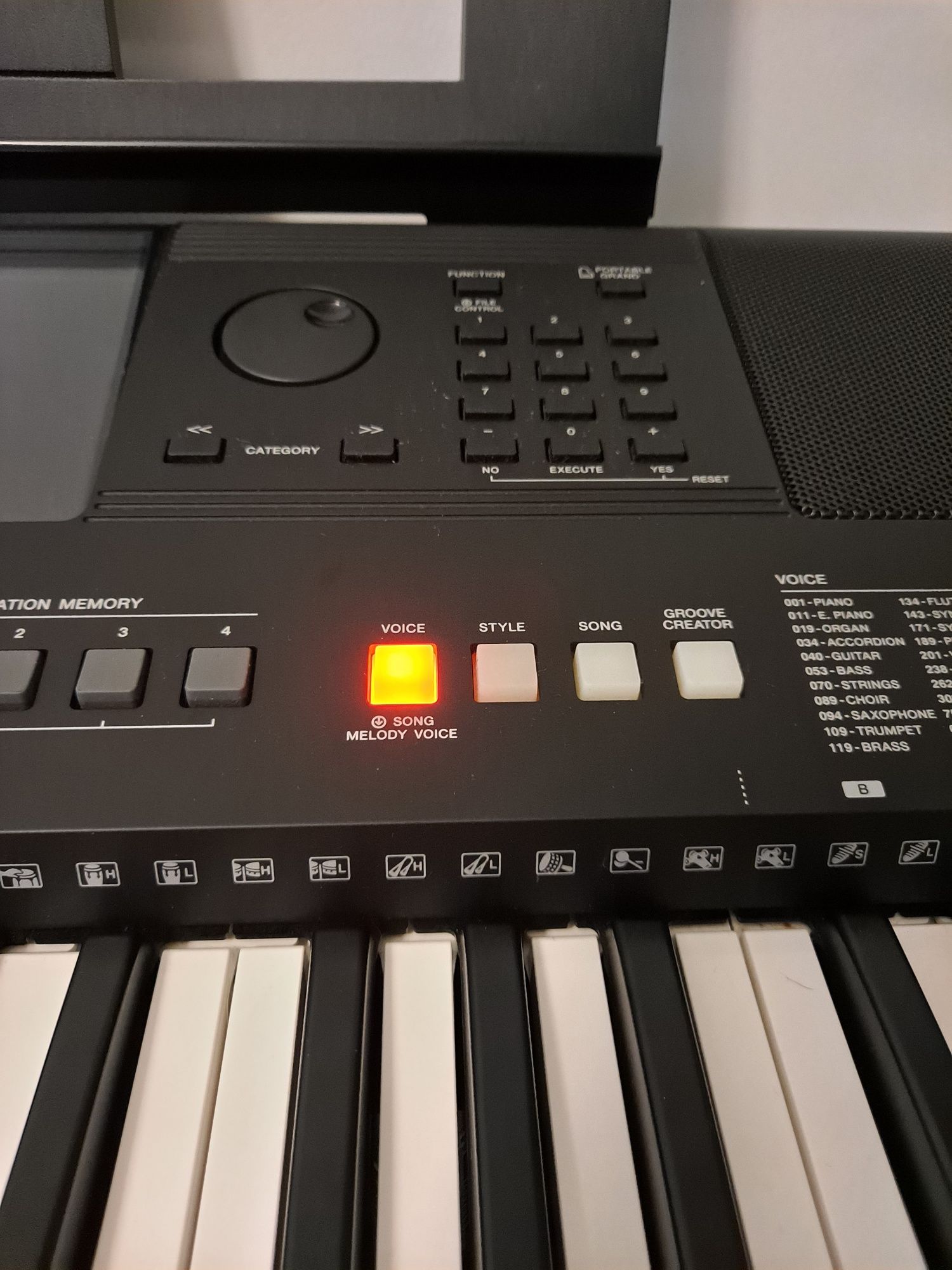 Keyboard Yamaha PSR-E 463