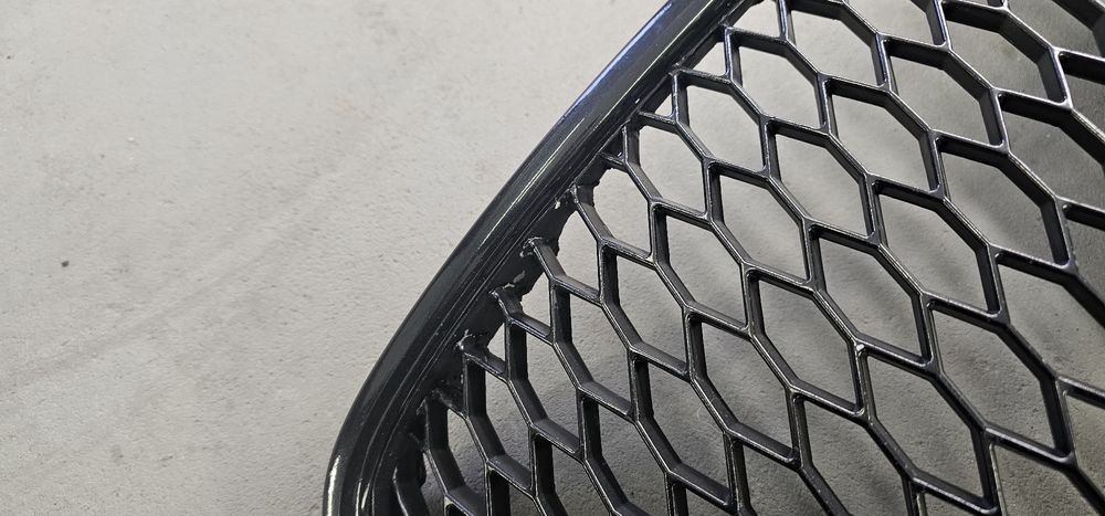 Grill plaster miodu Audi A4 RS4 B7 SLINE