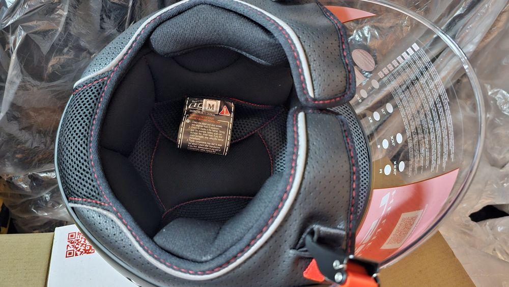 Capacete L52 Novo, nunca usado!